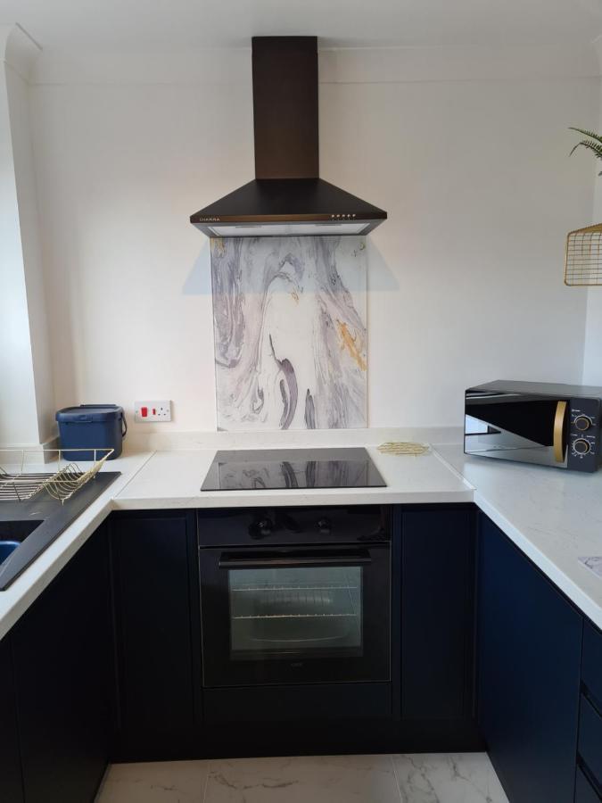 Stunning 2 Bed House Near Coastal Path/Lake/Beach Llanelli Dış mekan fotoğraf